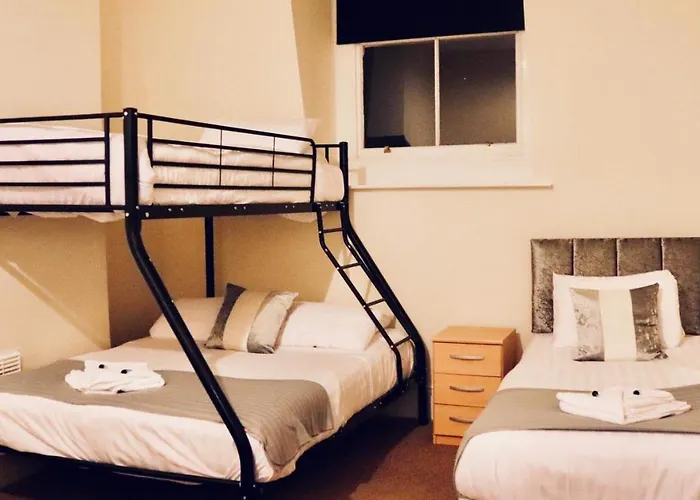 The New Alexandra Hotel